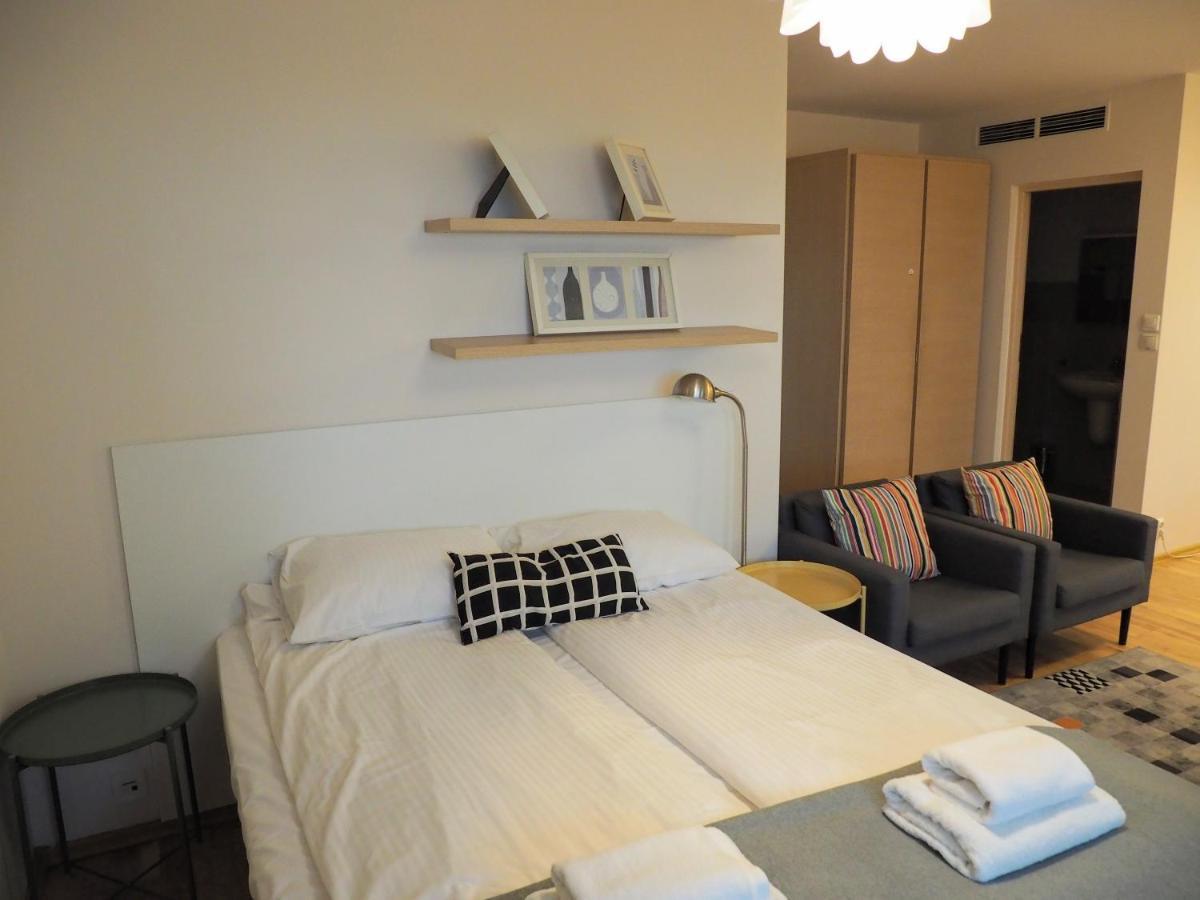 Yourplace Central Apartments Krakow Ngoại thất bức ảnh