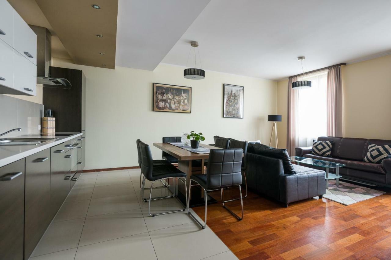 Yourplace Central Apartments Krakow Ngoại thất bức ảnh