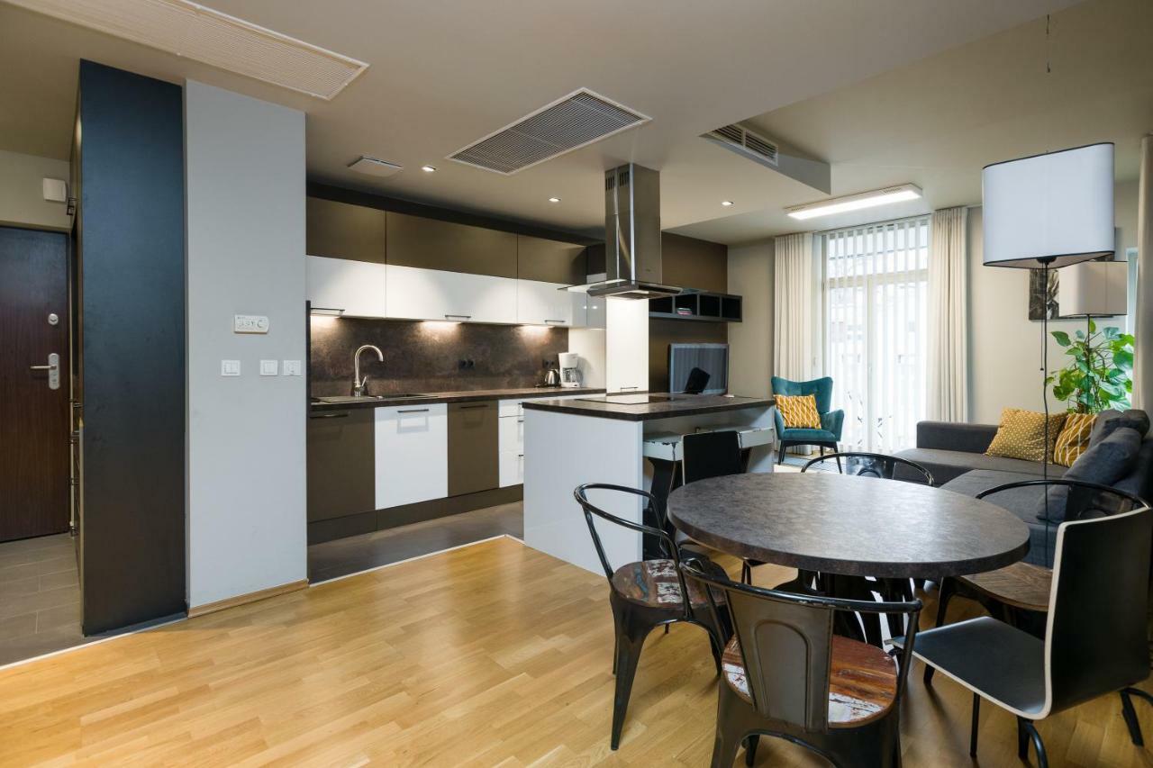 Yourplace Central Apartments Krakow Ngoại thất bức ảnh