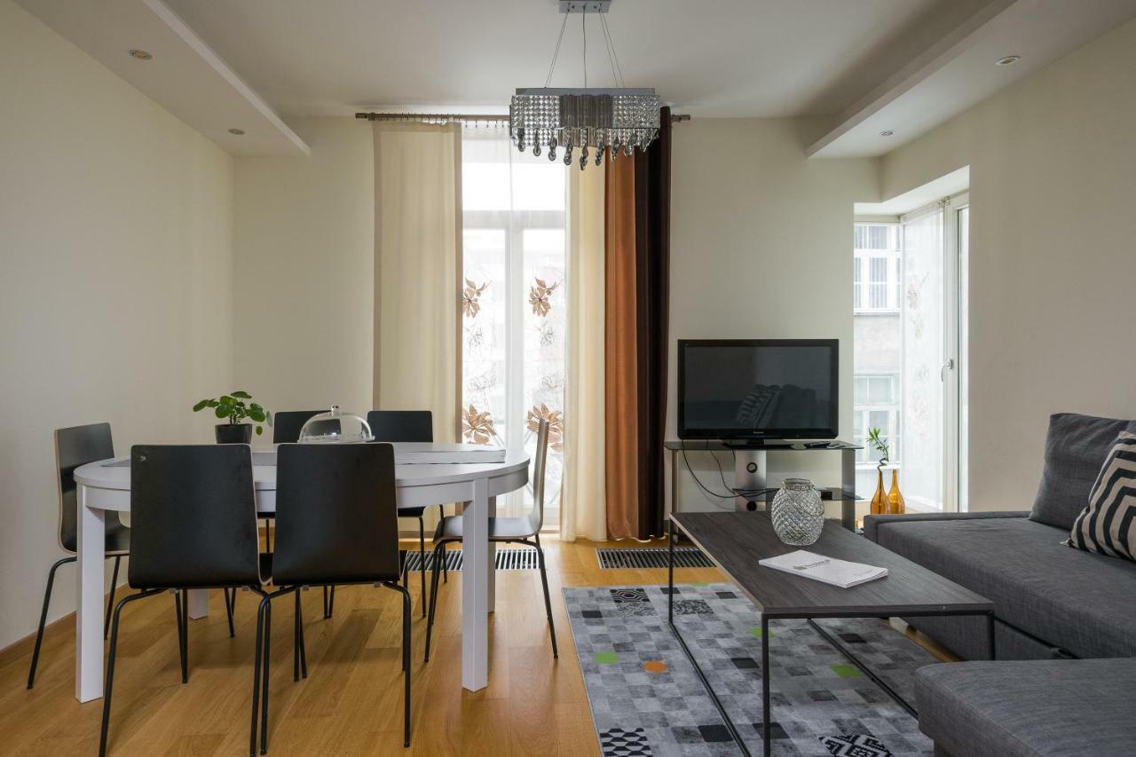 Yourplace Central Apartments Krakow Ngoại thất bức ảnh
